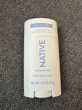 Native Cotton & Lily Deodorant - Cream with Light Lavender Text